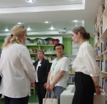 Экскурсия по библиотеке, зал библиотечно-информационного обслуживания